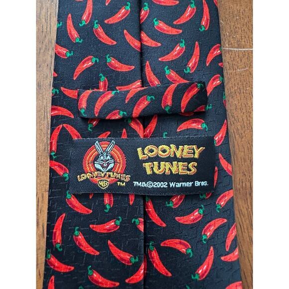 Vintage LOONEY TUNES TASMANIAN DEVIL 100% Silk Tie - Picture 6 of 6
